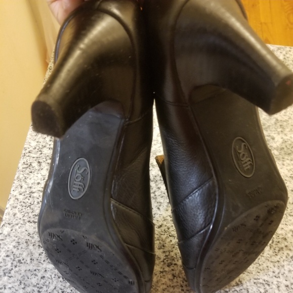 Olympia Leather Pump - Picture 7 of 7